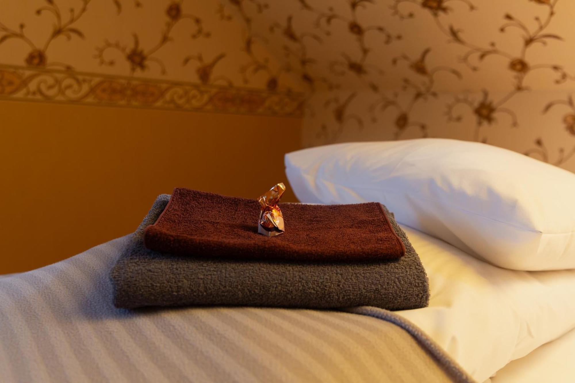 Konrad Family Guesthouse Kuressaare Phòng bức ảnh