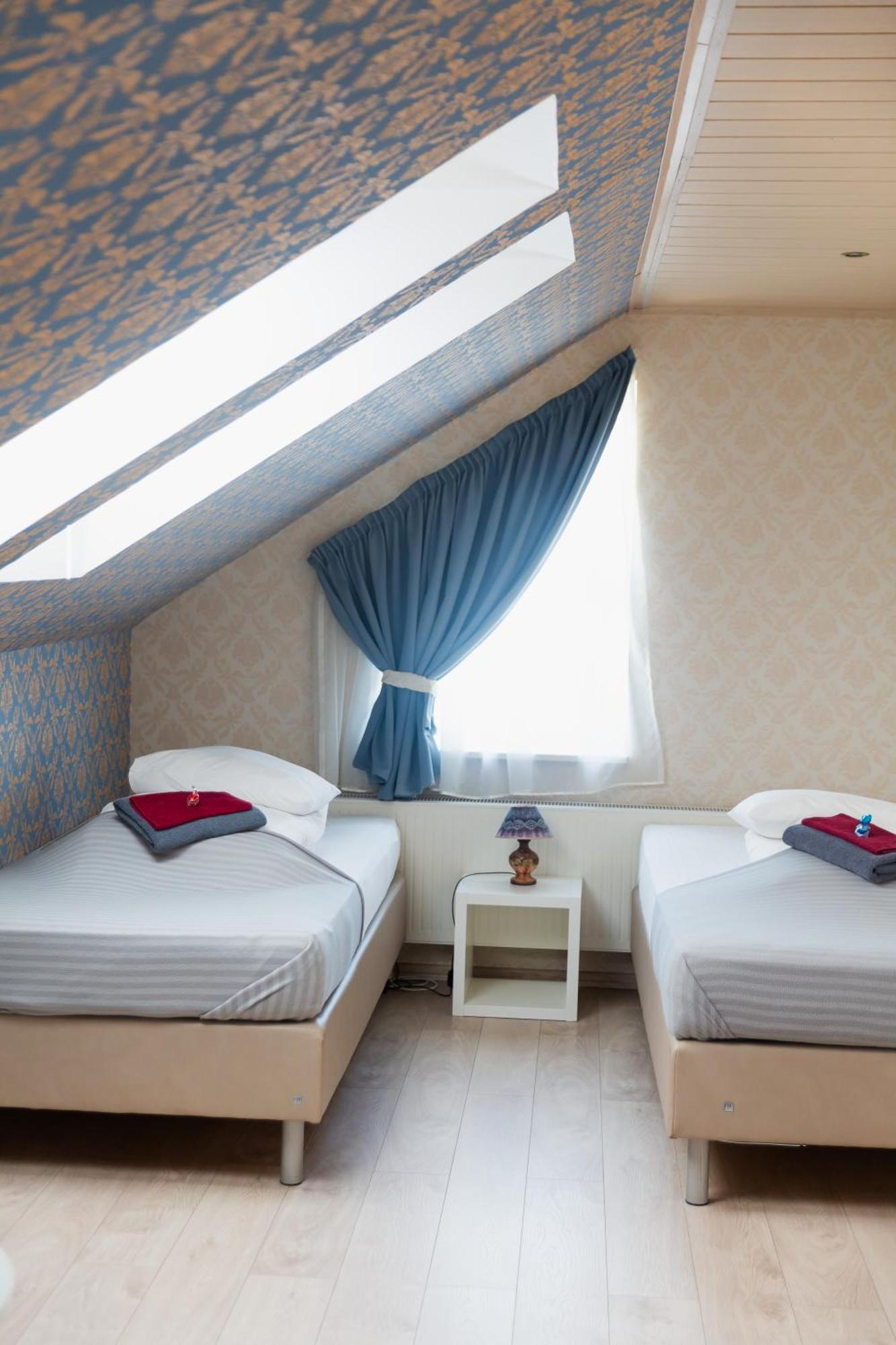 Konrad Family Guesthouse Kuressaare Ngoại thất bức ảnh